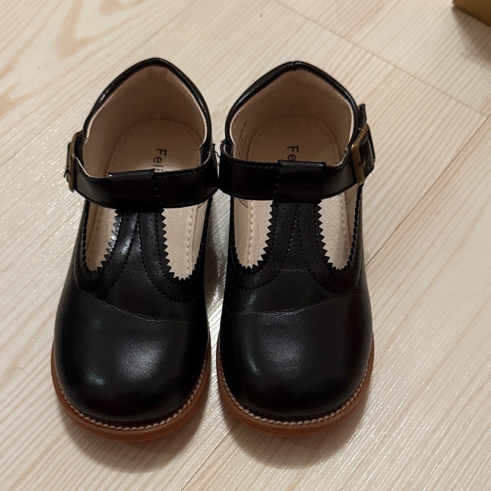 Classic Black Kids Mary Jane Shoes